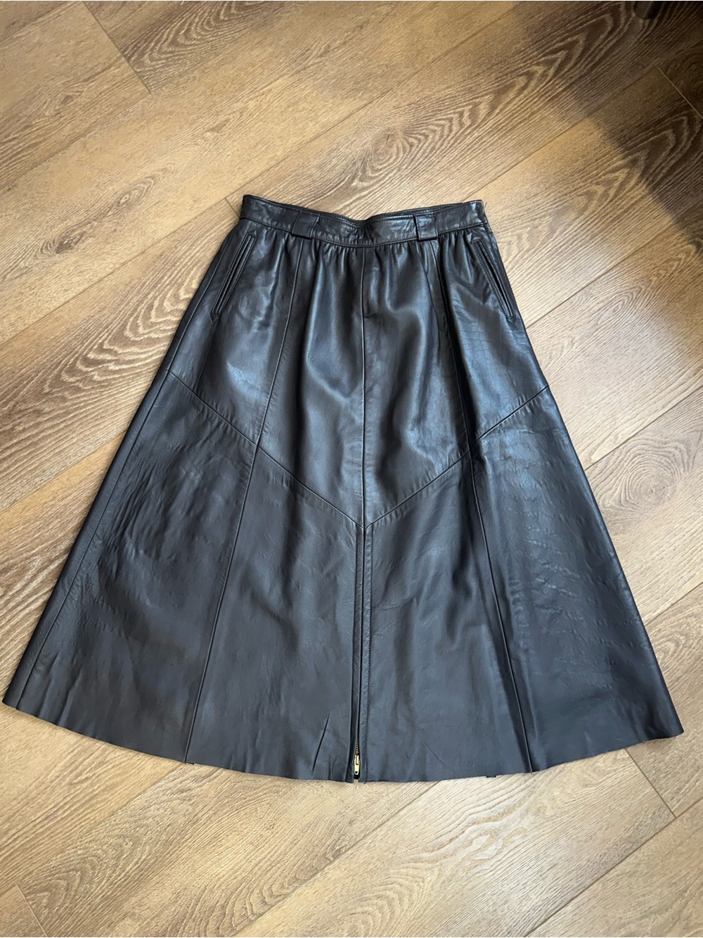 Vintage Jeno de Paris Chocolate Brown Leather Paneled Midi Skirt - Made in 🇨🇦